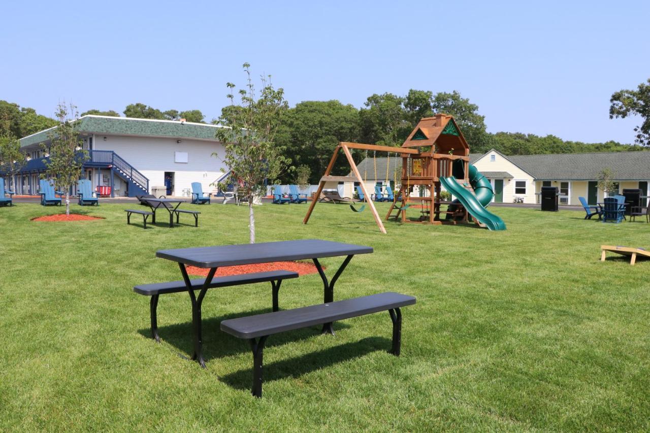 Sunbird Cape Cod Resort West Yarmouth Bagian luar foto