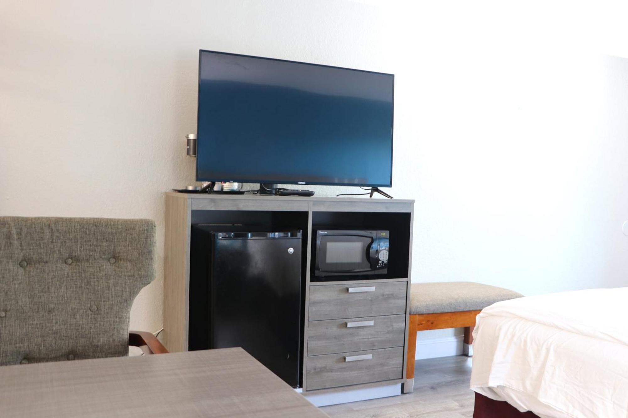Sunbird Cape Cod Resort West Yarmouth Bagian luar foto